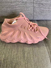 Load image into Gallery viewer, G.N.D. Pink Soft Sole Active Shoe
