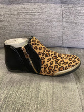 Load image into Gallery viewer, Leopard and Black Ankle Boot by Avanti
